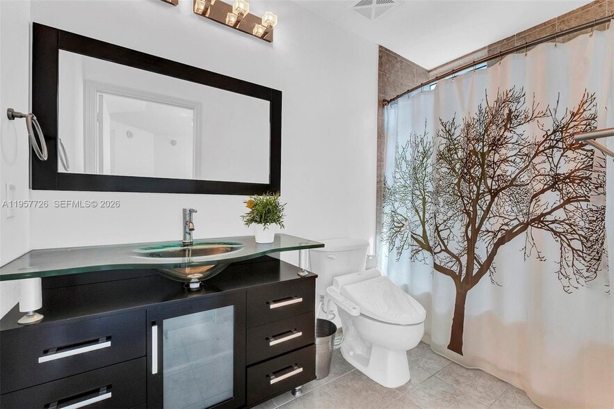 Building Photo - 60 SW 13th St