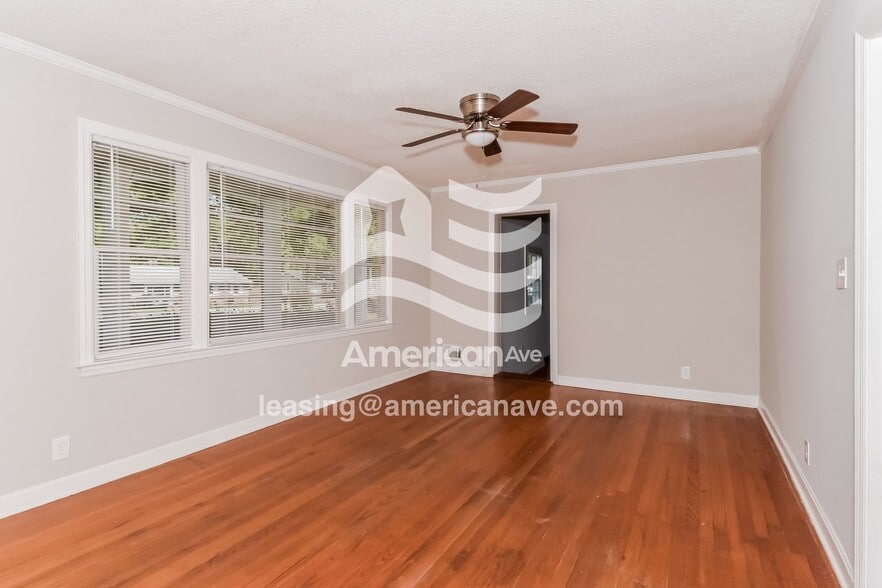 Building Photo - 1908 State Rd S-28-425