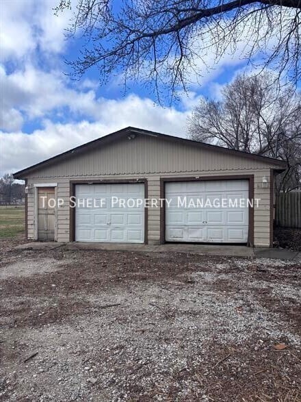 Building Photo - 510 S 4th St