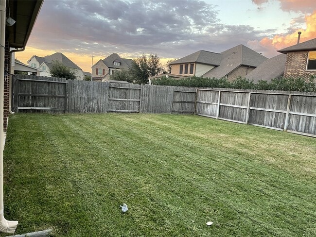 Building Photo - 5130 Stone Island Ct