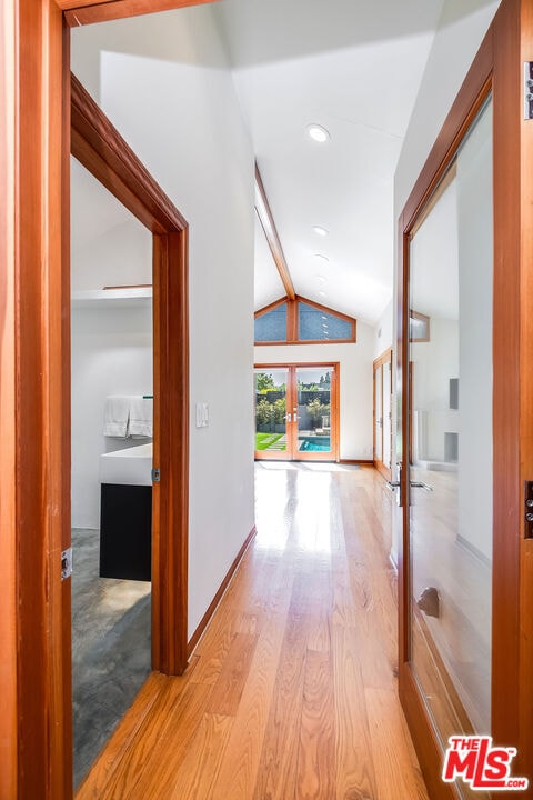 Building Photo - 445 Westmount Dr