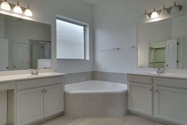 Building Photo - 4304 Promontory Point Trail