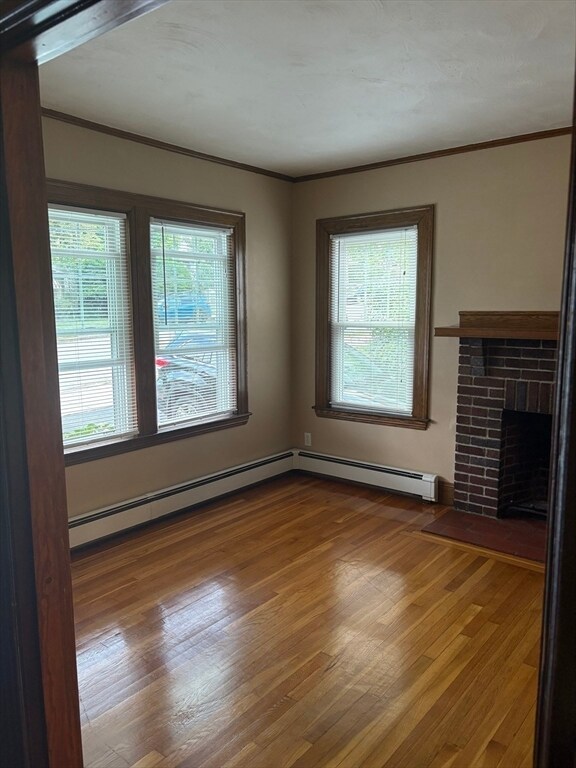 Building Photo - 336 Lagrange St