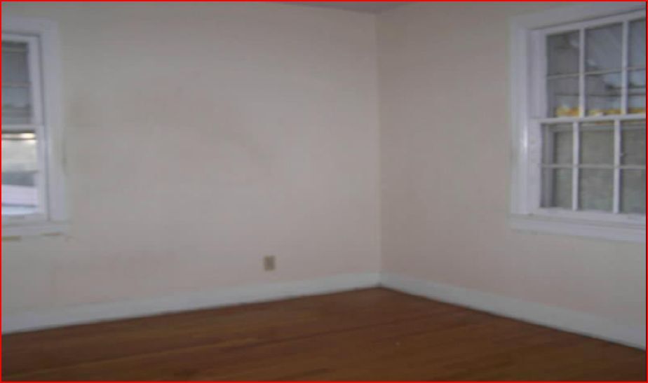Building Photo - 3118 Avenue Q