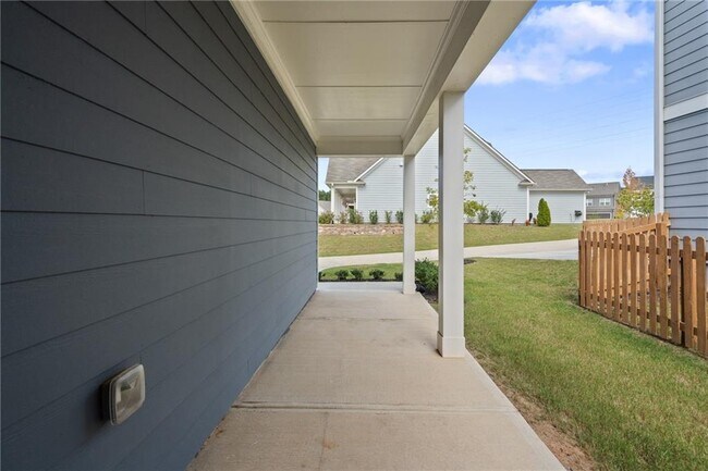 Building Photo - 1870 Lucy Compton Ln NW