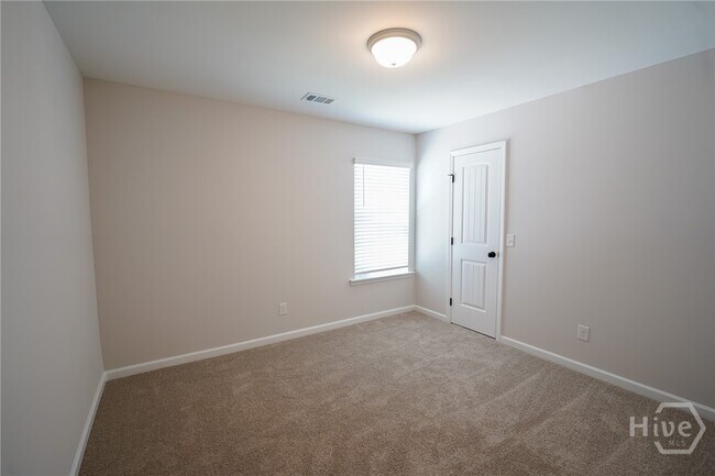 Building Photo - 105 Exmoor Circle