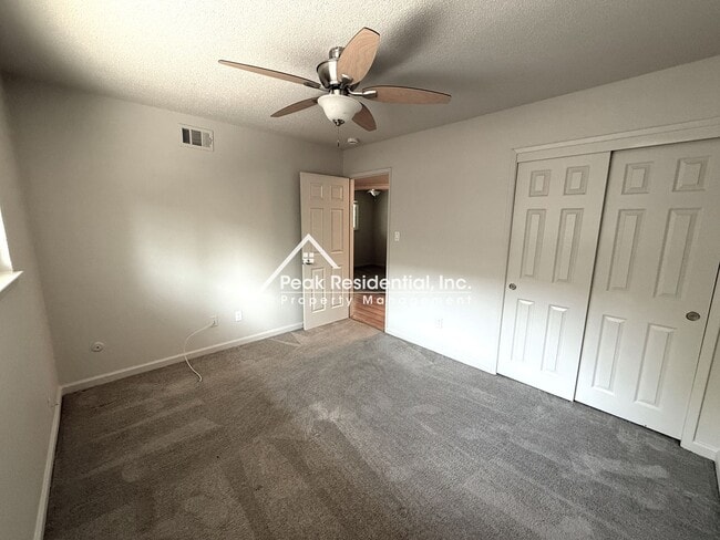 Building Photo - 5368 Elsinore Way
