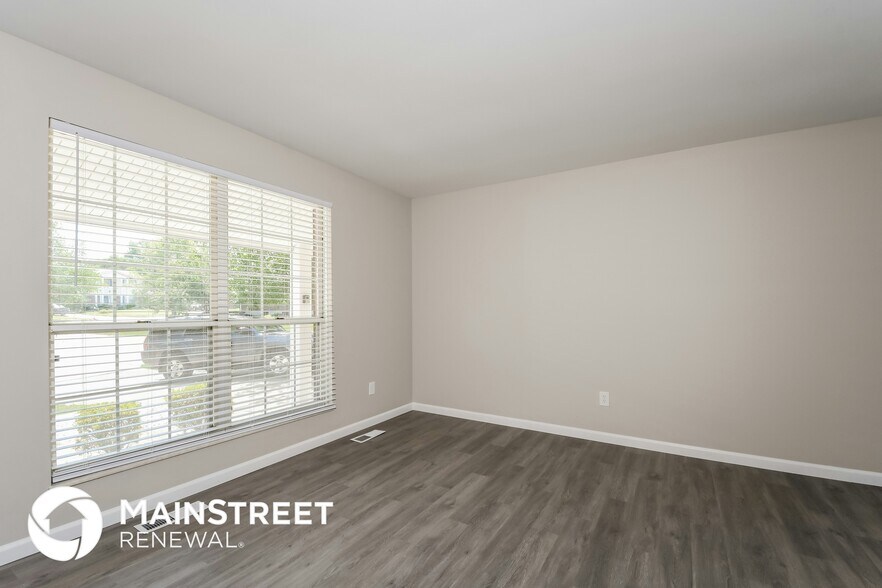 Building Photo - 3748 Riviere Marne Ct