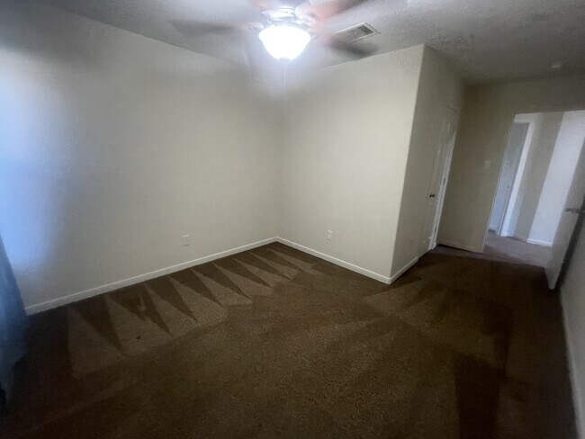 Building Photo - 4307 Sunflower Creek Ln