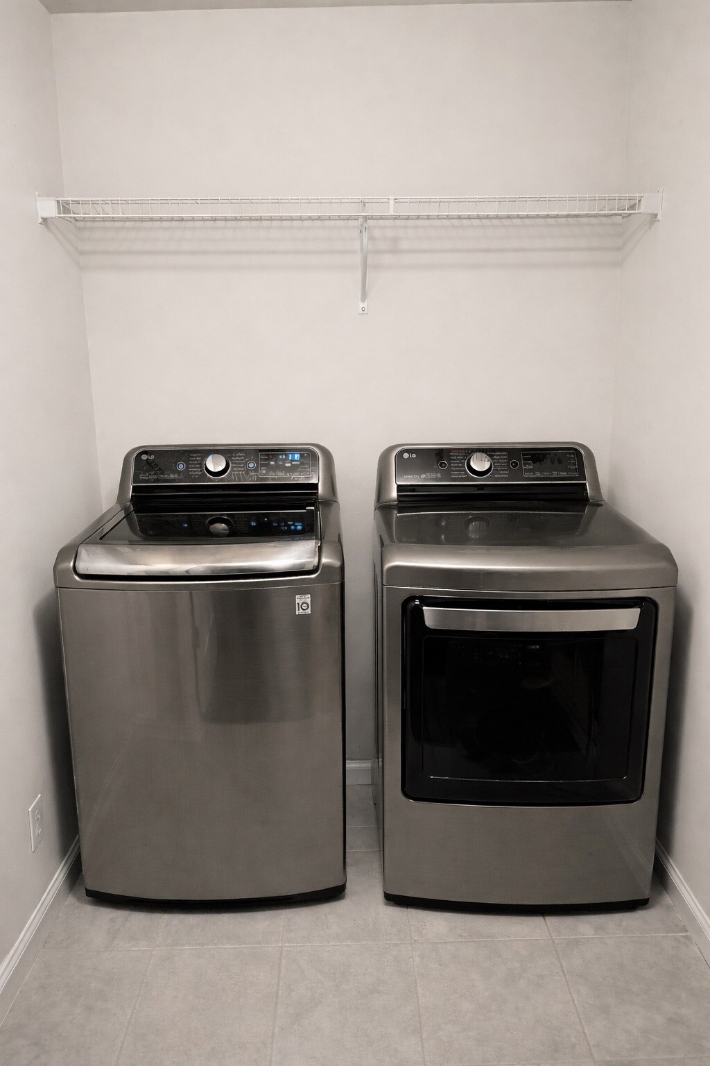 Laundry Room - 16108 Coolidge Ave