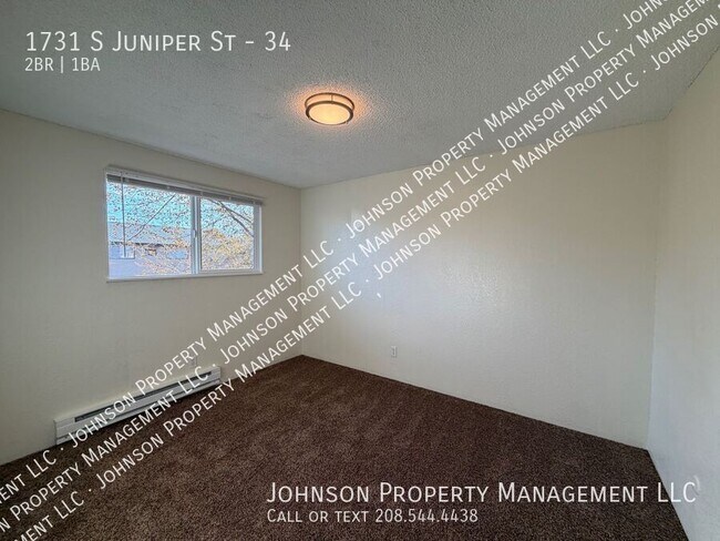 Building Photo - 1731 S Juniper St