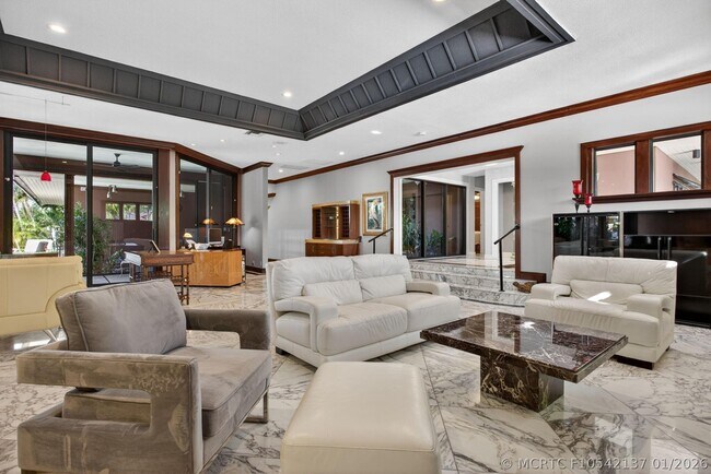 Building Photo - 3170 Estates Dr
