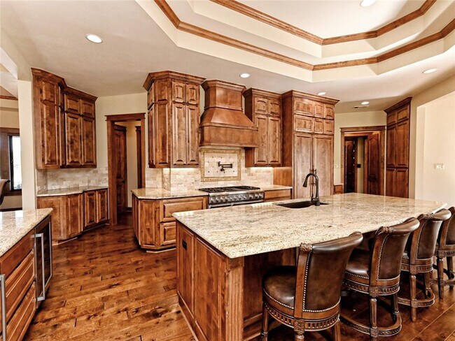 Building Photo - 26505 Masters Pkwy