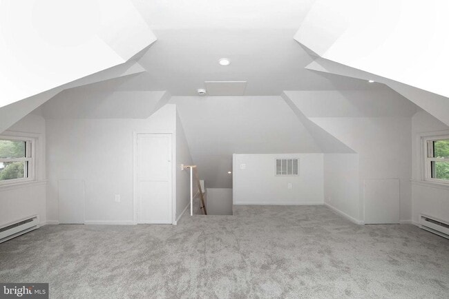 Building Photo - 202 S Lincoln Ave