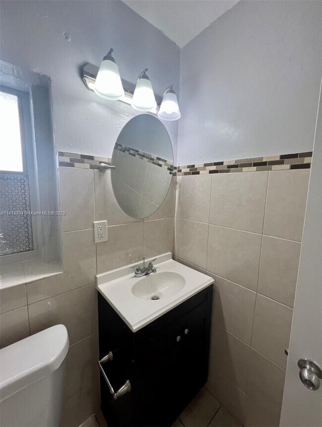 Building Photo - 262 NW 57th St