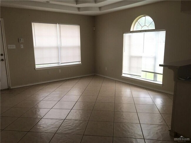 Building Photo - 1029 French Ave