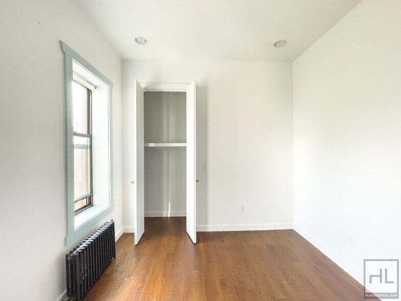 Building Photo - EASTERN PARKWAY / 2-Bed 1 Bath