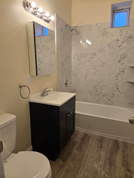 Building Photo - 289 Day Ave