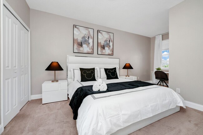 Building Photo - 302 Captiva Dr