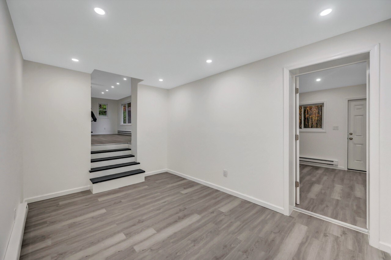 Building Photo - 752 Toll Rd