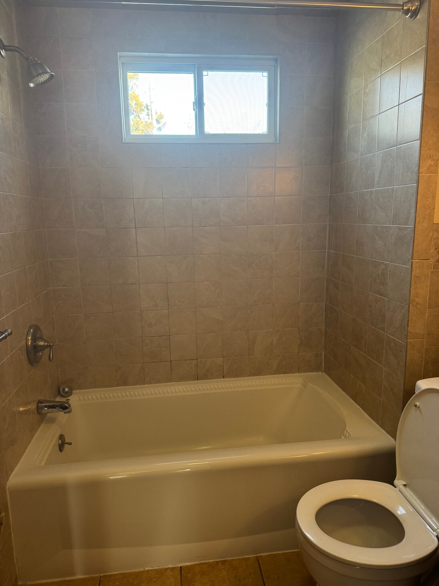 Building Photo - 29 Willard St