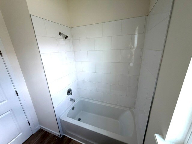 Building Photo - 322 Bracer Way