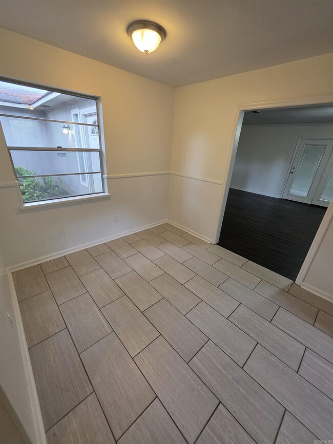 Building Photo - 11433 Bainbridge Dr