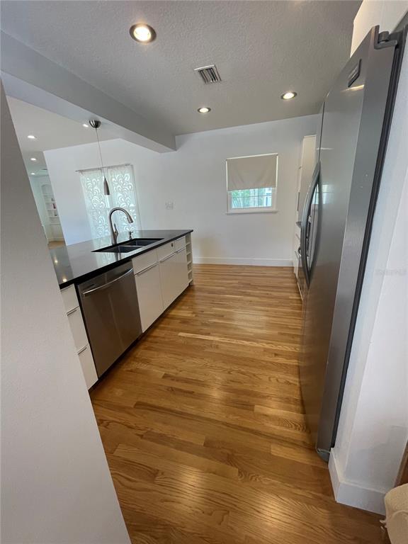 Building Photo - 3411 DE BAZAN Ave
