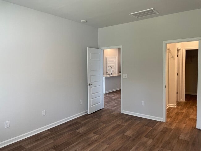 Building Photo - 1157 Windy Grove Ln