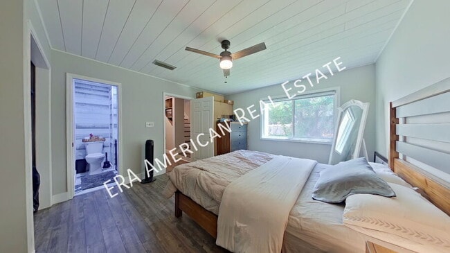 Building Photo - 228 Amberjack Dr