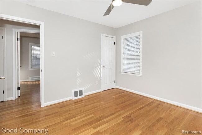 Building Photo - 1197 Catalpa Dr