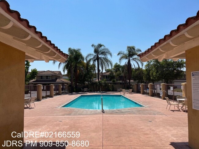 Building Photo - Price Lowered! West Covina 3 Bedroom Condo