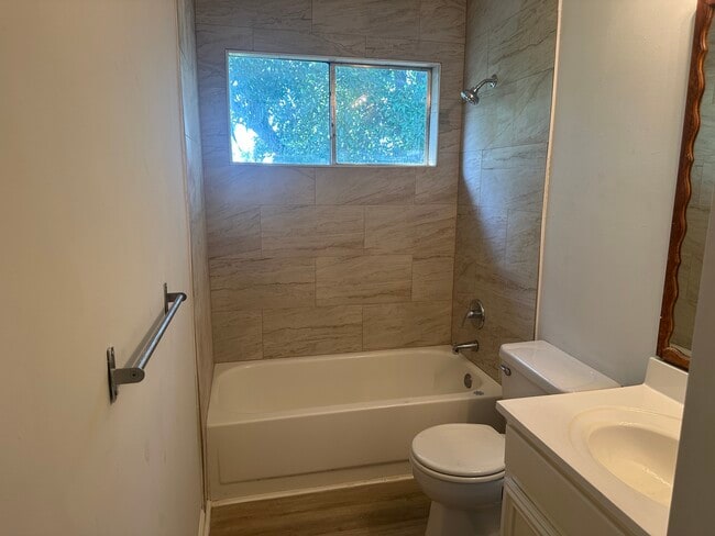 Building Photo - 4322 Palmer Plantation Dr