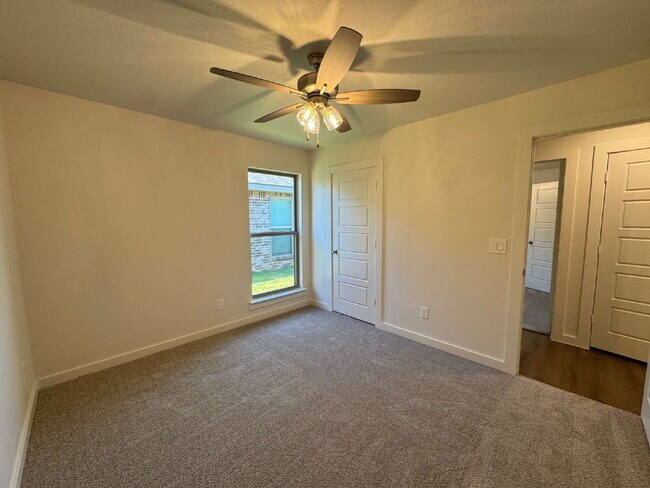 Building Photo - Brand New 3-bedroom 2-bath Home in Burgamy Park!
