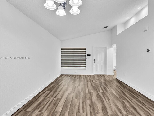 Building Photo - 7879 NW 193rd Ter