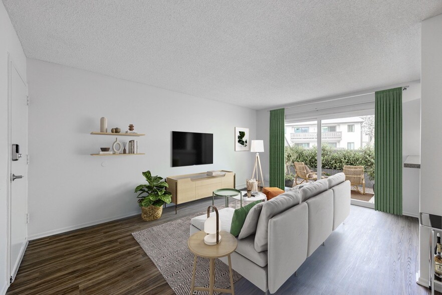 Building Photo - Pacific Oaks