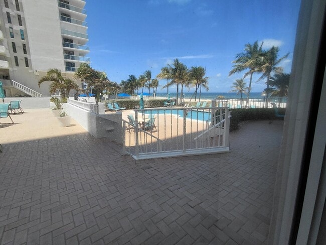 Building Photo - 1010 S Ocean Blvd