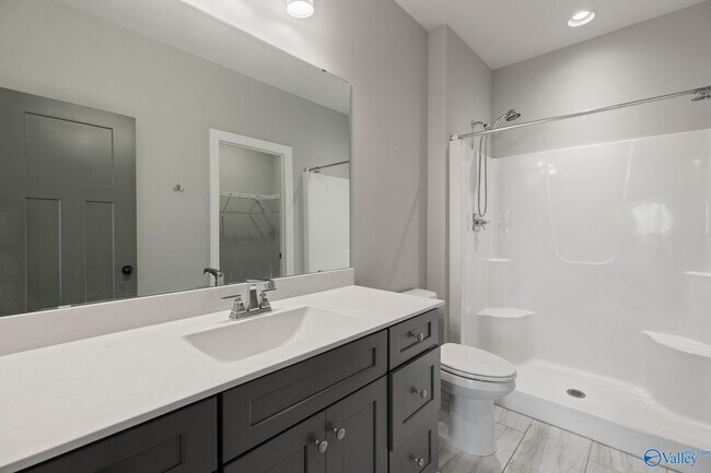 Building Photo - 26 Cobbs Cove Way SE