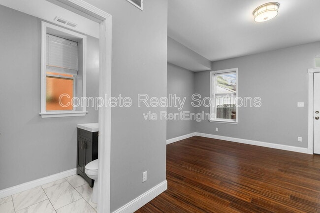 Building Photo - 3466 S Spring Ave