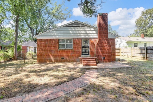Building Photo - 1340 Mt Moriah Rd