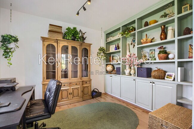 Building Photo - 3420 W 98th Pl