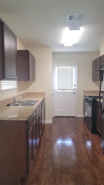 Building Photo - 6114 El Granate Dr