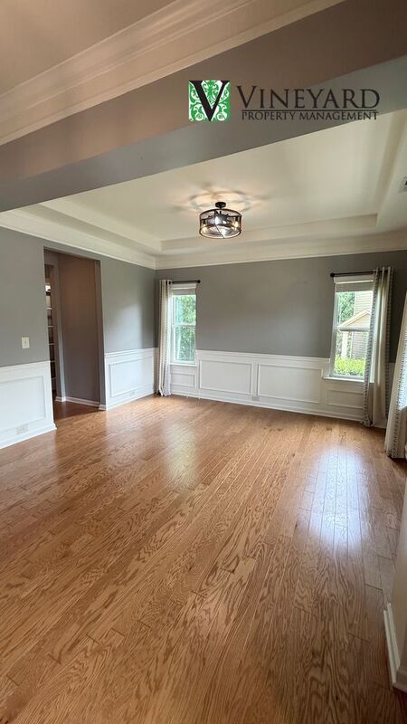 Building Photo - 303 Cherokee Reserve Ct