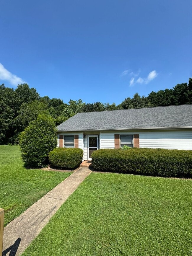 Building Photo - 104 Peninsula Pl Ln