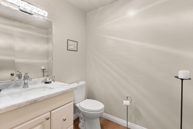 1/2 Bath - 22855 S Van Deene Ave