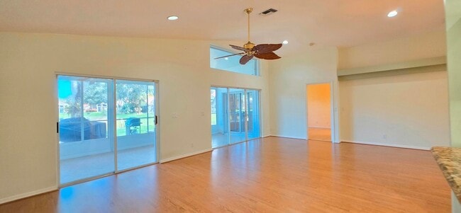 Building Photo - 7299 Lugano Dr