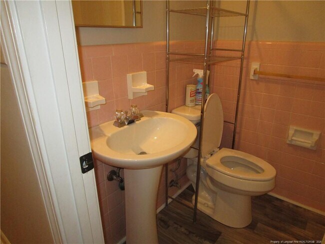 Building Photo - 2516 Cumberland Rd