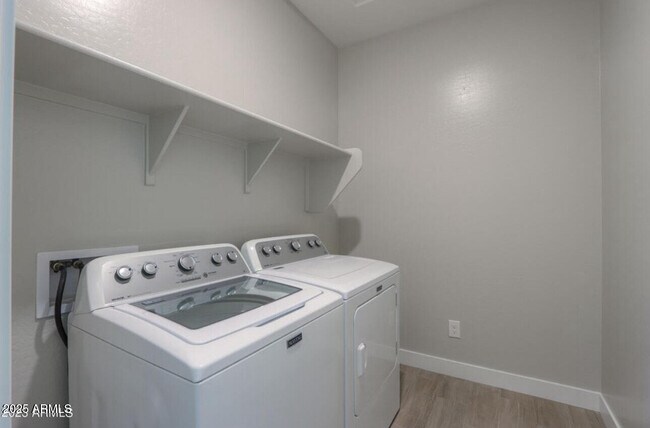 Building Photo - 5546 W Stargazer Pl