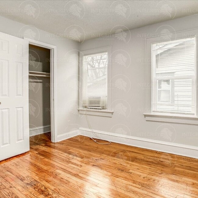 Building Photo - 3817 S Benton Ave