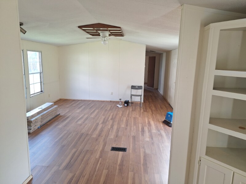 Building Photo - 267 Nettles Rd